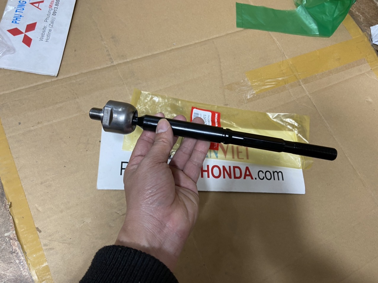 Rô tuyn lái trong xe Honda CITY 2021-2022